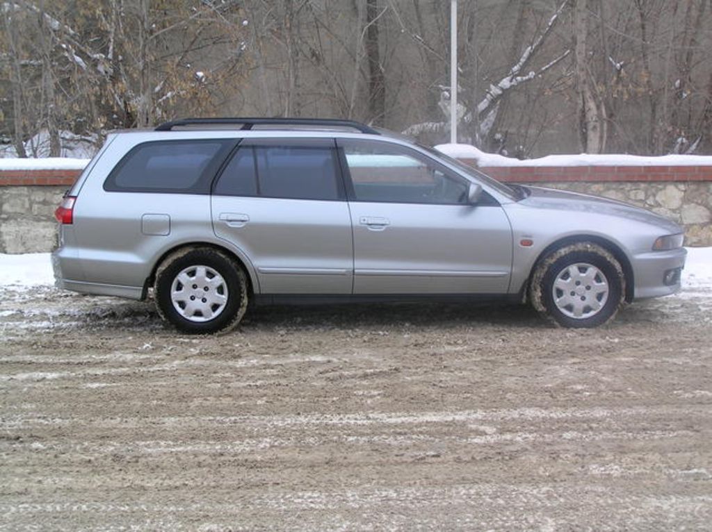 1998 Mitsubishi Legnum