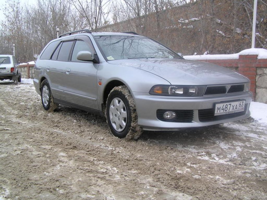 1998 Mitsubishi Legnum