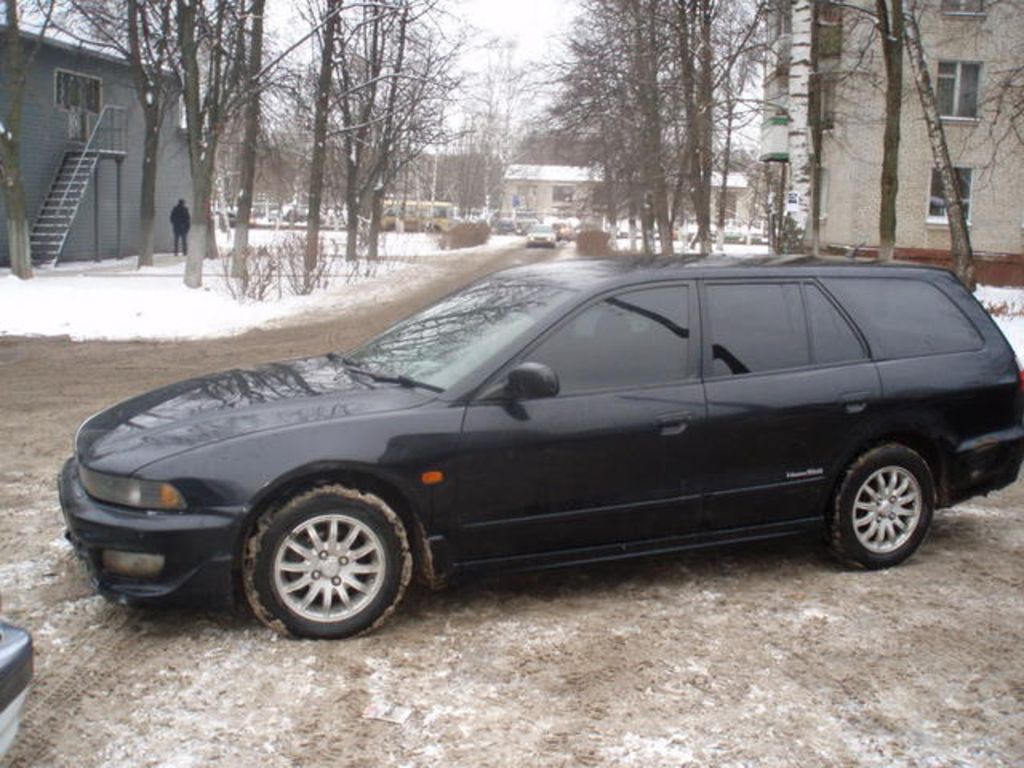 1998 Mitsubishi Legnum