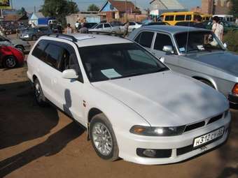 1998 Mitsubishi Legnum