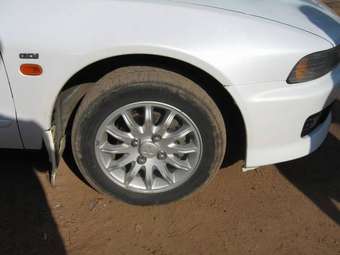 Mitsubishi Legnum