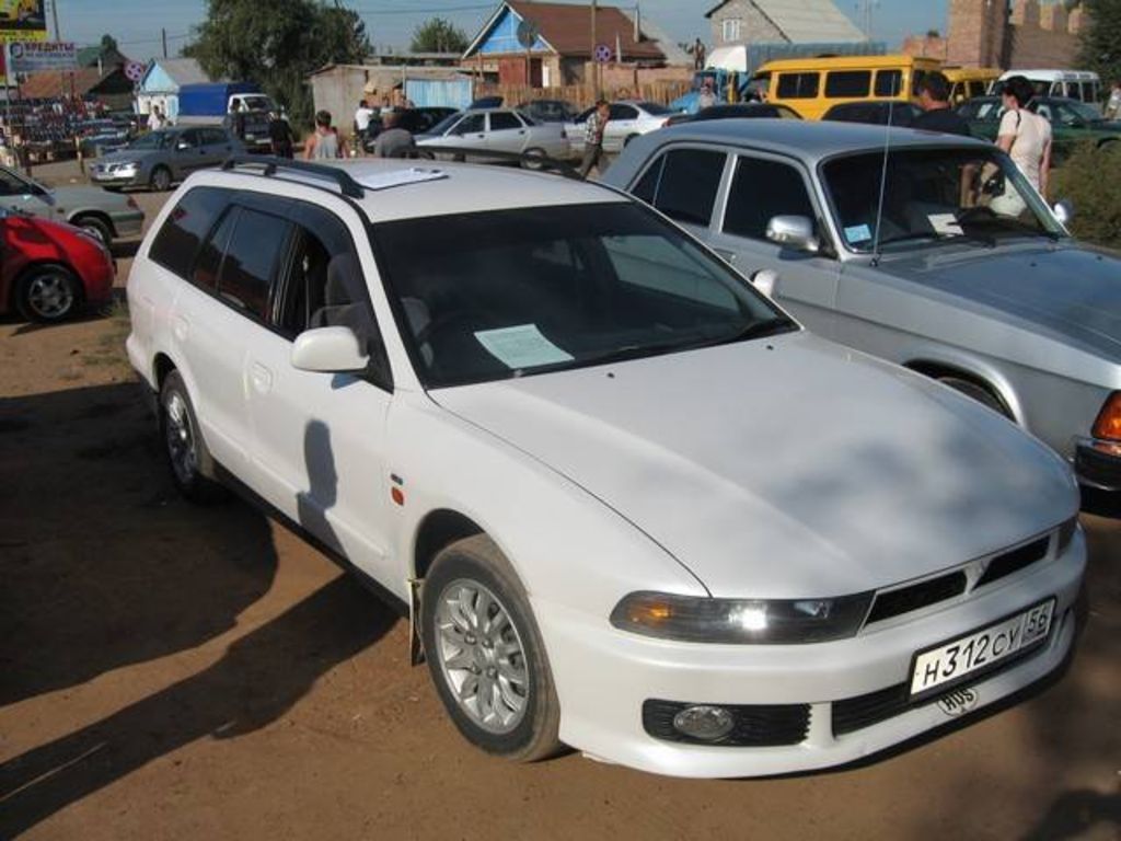 1998 Mitsubishi Legnum