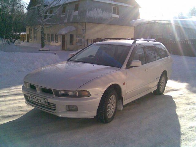 1998 Mitsubishi Legnum