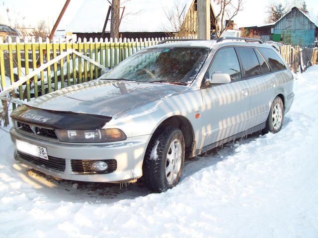 1998 Mitsubishi Legnum