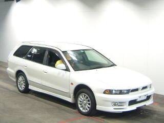 1998 Mitsubishi Legnum Photos