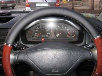 1998 Mitsubishi Legnum Images