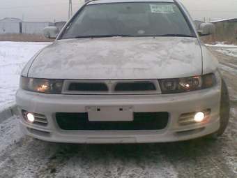 1998 Mitsubishi Legnum Photos