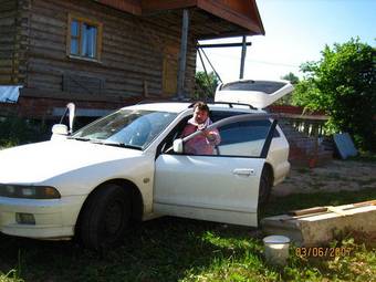 1998 Mitsubishi Legnum