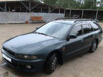 1998 Mitsubishi Legnum Photos