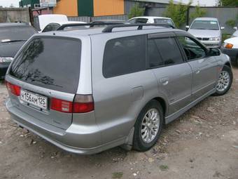 1998 Mitsubishi Legnum Photos