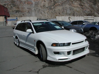 1999 Mitsubishi Legnum