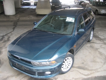 1999 Mitsubishi Legnum