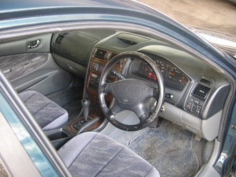 Mitsubishi Legnum