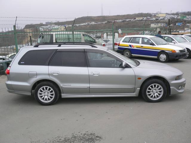 1999 Mitsubishi Legnum