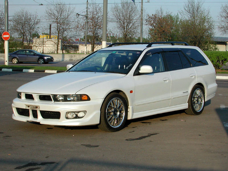 1999 Mitsubishi Legnum Pictures