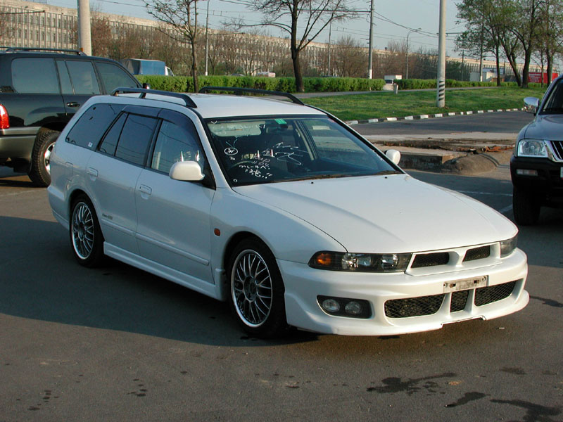 1999 Mitsubishi Legnum Pictures