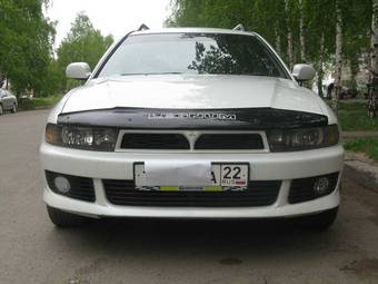1999 Mitsubishi Legnum Photos