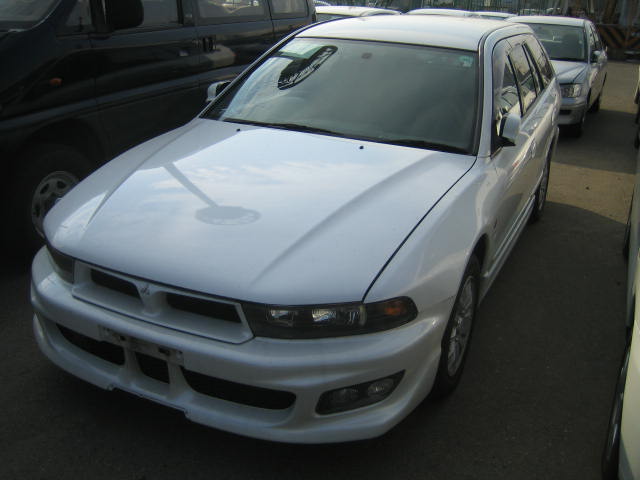 2000 Mitsubishi Legnum