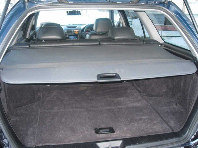 2000 Mitsubishi Legnum
