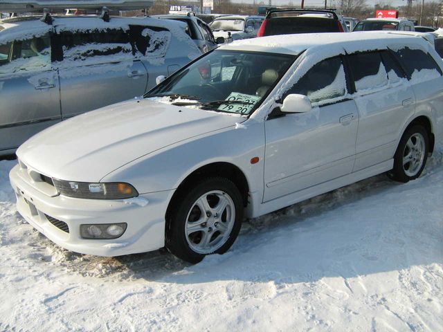2000 Mitsubishi Legnum