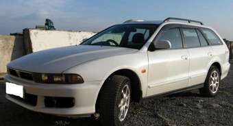 2000 Mitsubishi Legnum