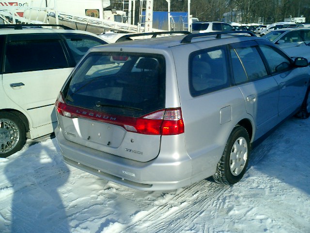 2000 Mitsubishi Legnum Photos