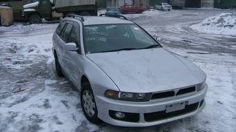 2000 Mitsubishi Legnum Pics