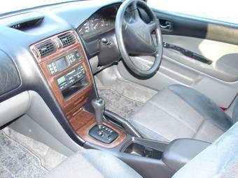 2000 Mitsubishi Legnum Pictures
