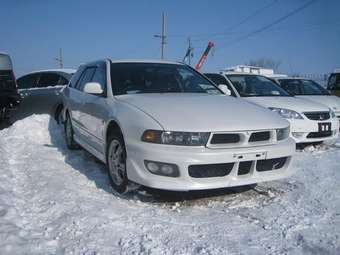 2000 Mitsubishi Legnum Pictures