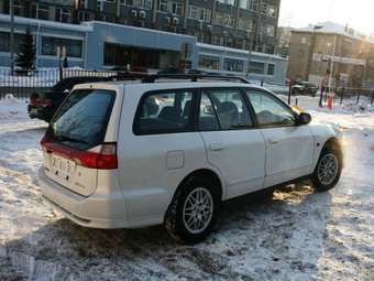 2000 Mitsubishi Legnum Photos