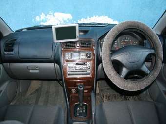 2000 Mitsubishi Legnum Pictures