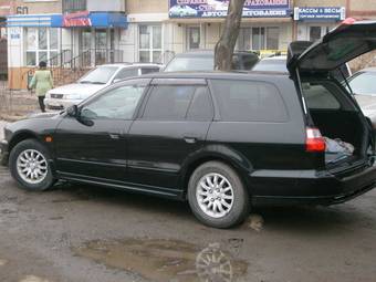 2000 Mitsubishi Legnum Pics