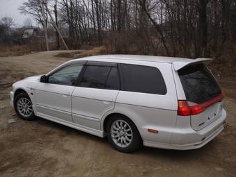 2000 Mitsubishi Legnum Images
