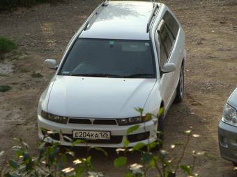 2000 Mitsubishi Legnum