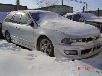 2001 Mitsubishi Legnum