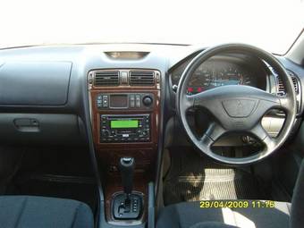 2001 Mitsubishi Legnum Photos