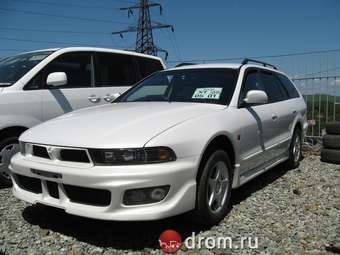 2002 Mitsubishi Legnum