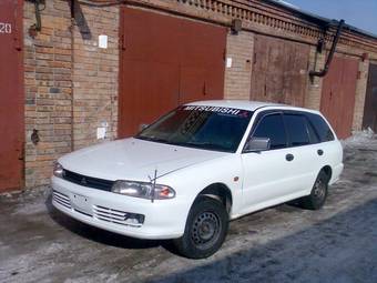 1998 Mitsubishi Libero Pictures