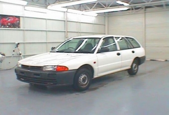 1999 Mitsubishi Libero