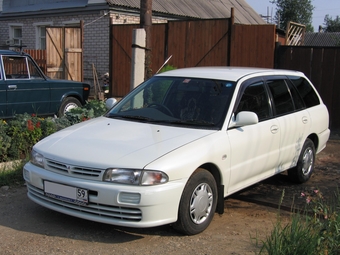 1999 Mitsubishi Libero