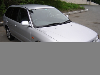 2000 Mitsubishi Libero