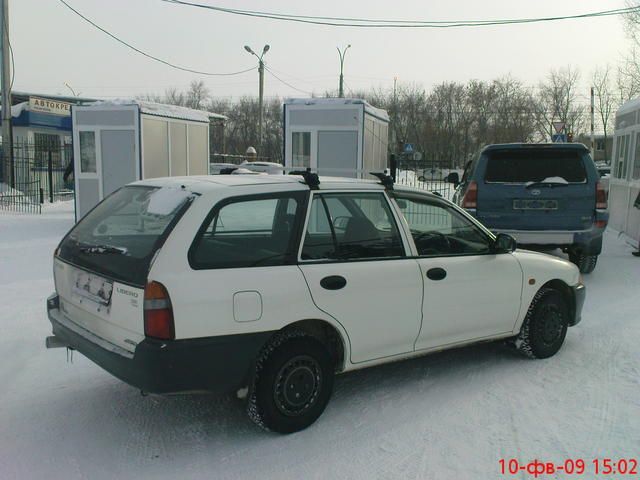 2000 Mitsubishi Libero