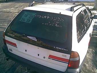 2000 Mitsubishi Libero Photos