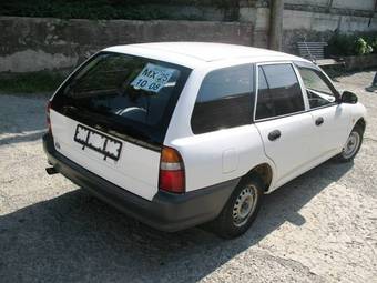 2000 Mitsubishi Libero Pictures