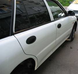 2001 Mitsubishi Libero Pictures
