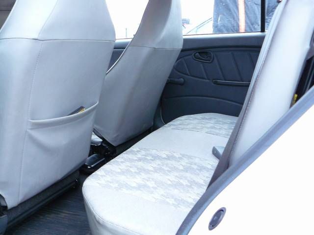 2002 Mitsubishi Libero