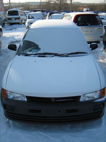 2002 Mitsubishi Libero