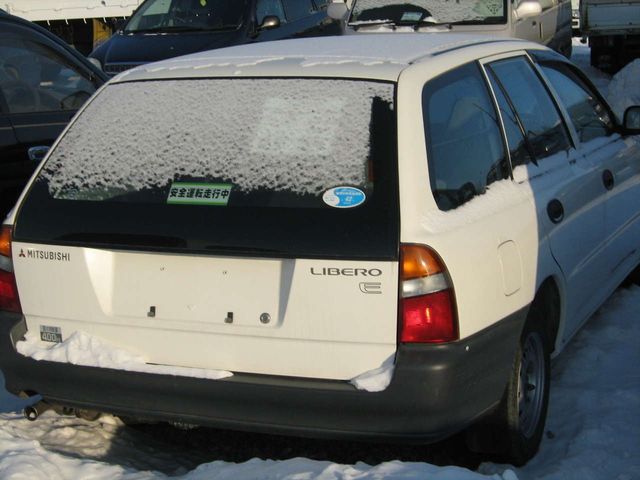 2002 Mitsubishi Libero