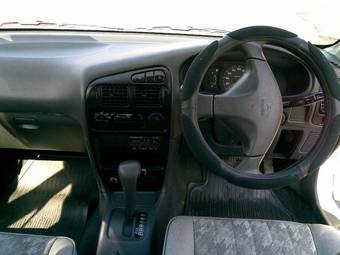 2002 Mitsubishi Libero Images