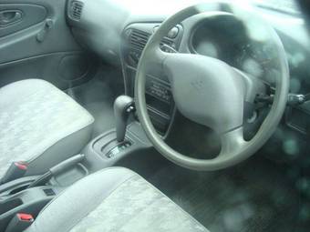 2002 Mitsubishi Libero Pictures